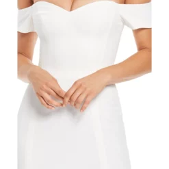 Dress The Population Logan Gown -Dress The Population Sales Store image 47e7c175 0079 499b b0ad 51a1a46b1925